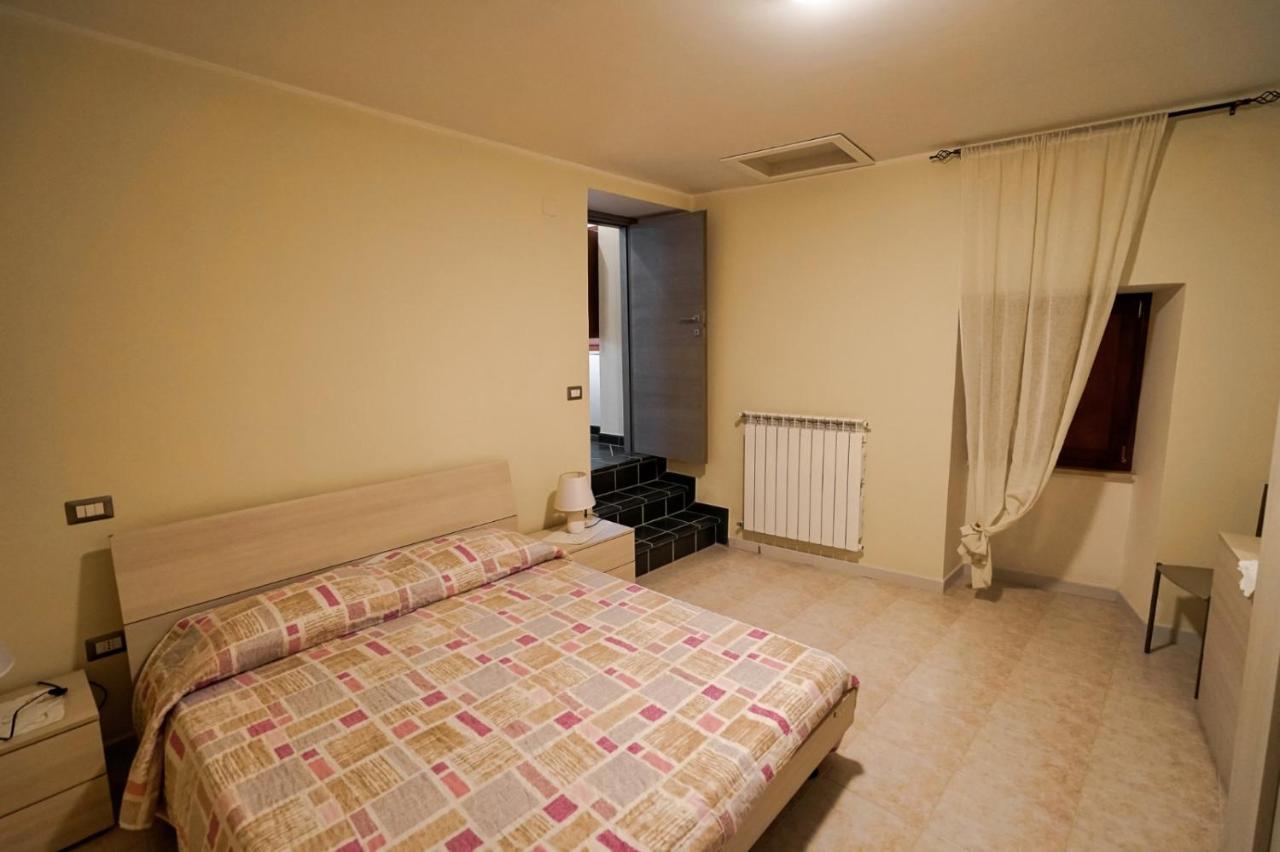 Casa Vacanza Centro Storico Fornelli ภายนอก รูปภาพ