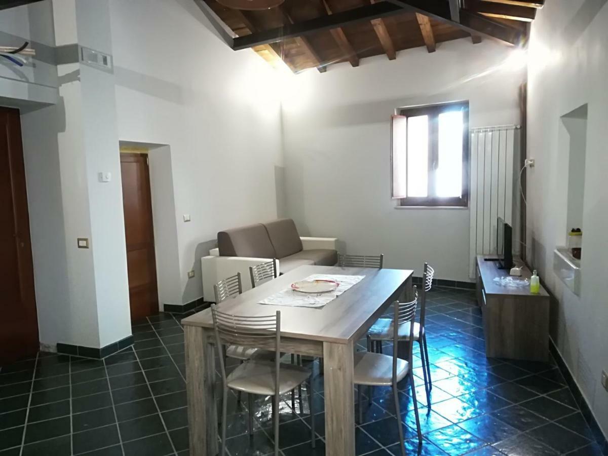 Casa Vacanza Centro Storico Fornelli ภายนอก รูปภาพ